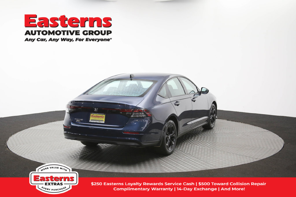 Used 2025 Honda Accord SE image 41