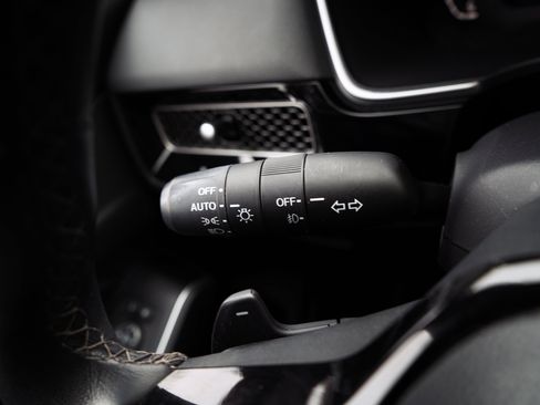 Certified 2023 Honda Civic Touring image 23