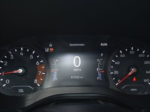 Used 2023 Jeep Compass Limited image 17