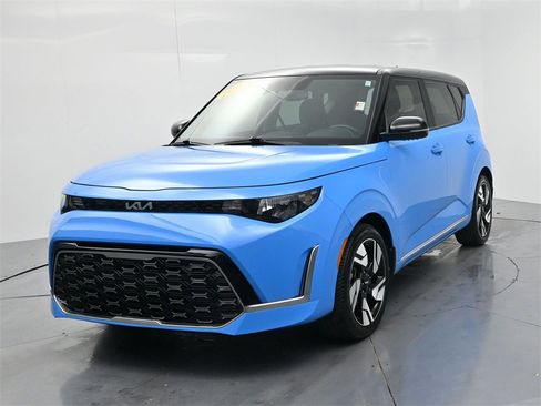 Certified 2023 Kia Soul GT-Line image 7