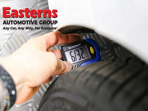 Used 2025 Toyota Corolla SE image 26