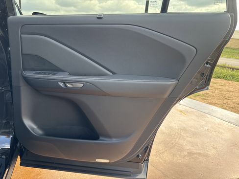 New 2026 Lexus TX 500h AWD image 11