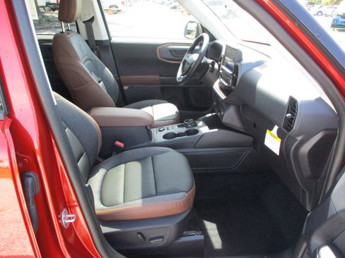 New 2024 Ford Bronco Sport Outer Banks w/ Tech Package image 22