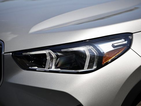 New 2026 BMW X1 xDrive28i w/ Convenience Package image 11