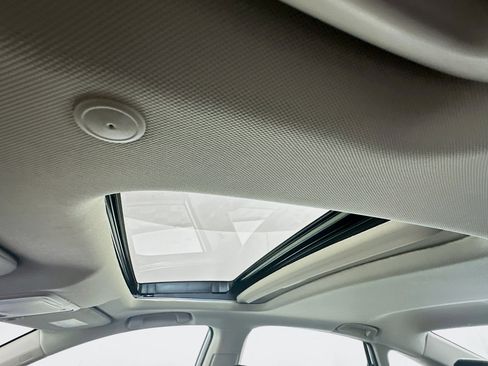 Used 2023 Honda Accord EX image 24