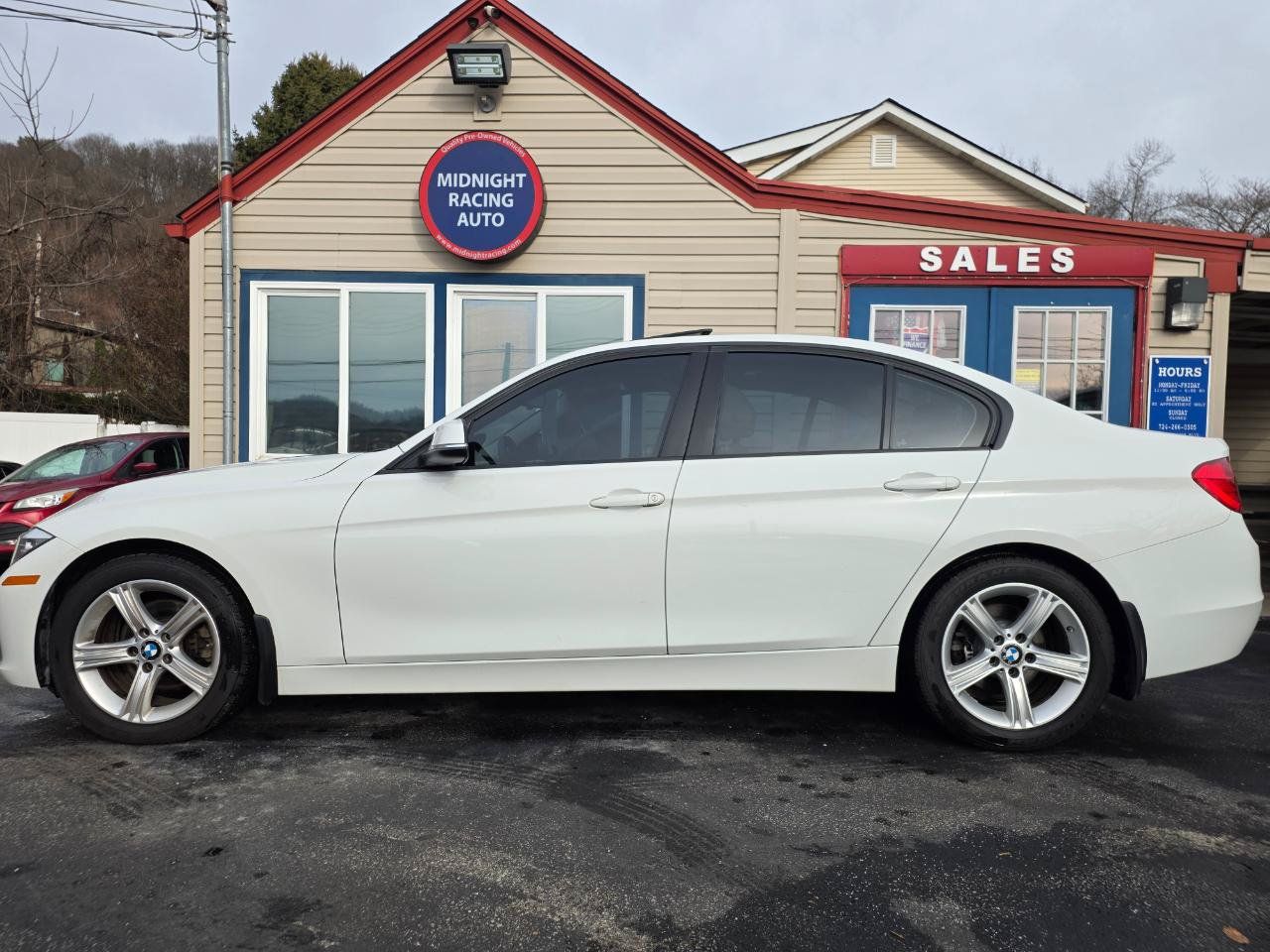 Used 2014 BMW 328d xDrive Sedan AWD/4WD image 9