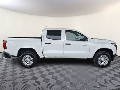 Used 2025 Chevrolet Colorado W/T w/ WT Convenience Package II image 7