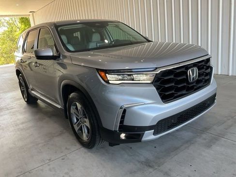 Certified 2025 Honda Pilot EX-L image 26