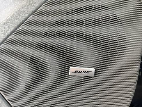 Certified 2024 Cadillac XT5 Premium Luxury w/ LPO, Floor Liner Package AWD/4WD image 18