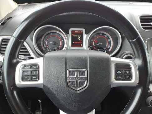 Used 2020 Dodge Journey SE w/ SE Popular Equipment Group FWD image 21