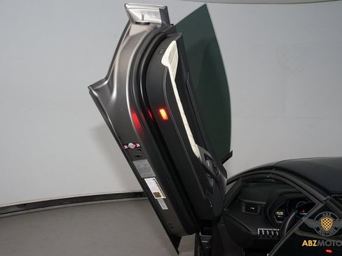 Used 2015 Lamborghini Aventador LP 700-4 image 11