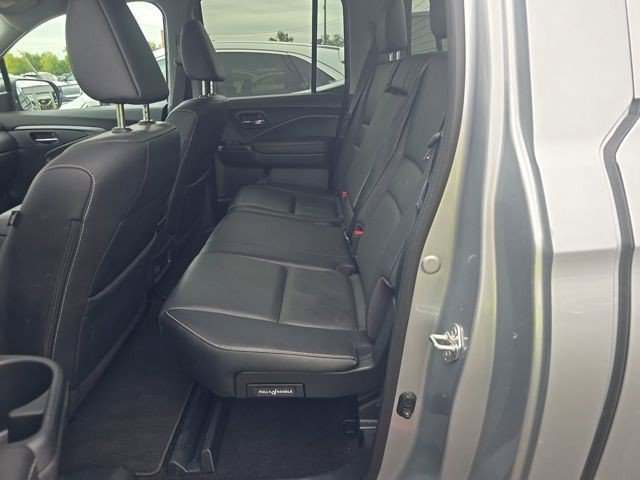 Used 2025 Honda Ridgeline RTL image 13