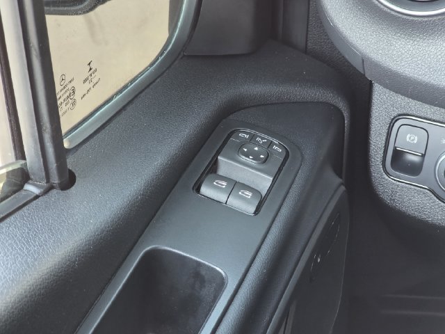 Used 2022 Mercedes-Benz Sprinter 2500 image 17