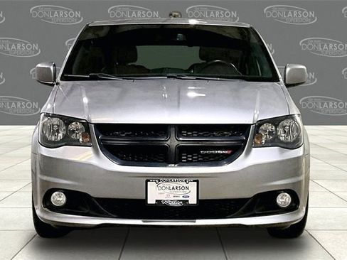 Used 2018 Dodge Grand Caravan SXT w/ Blacktop Package image 2