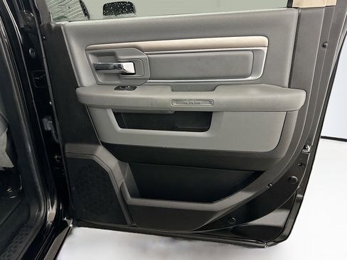 Used 2014 RAM 1500 Big Horn image 30