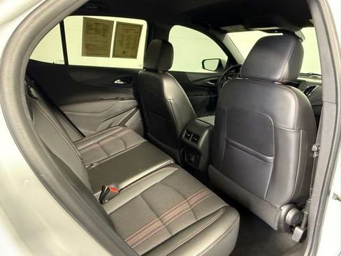 Used 2022 Chevrolet Equinox RS image 47
