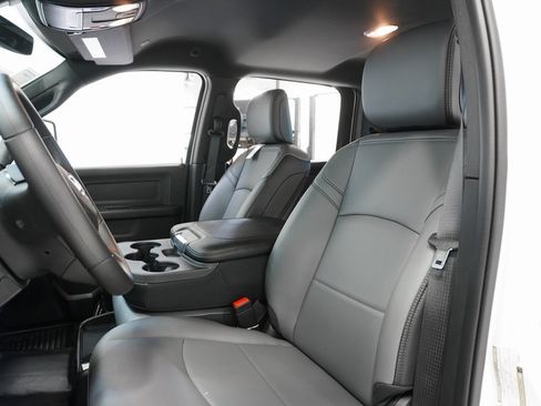 Used 2024 RAM 3500 Tradesman image 15