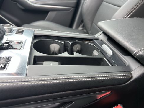 Certified 2025 Jaguar F-PACE R-Dynamic S image 28