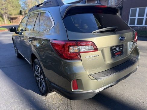Used 2017 Subaru Outback 2.5i Limited w/ Popular Package #5 image 5