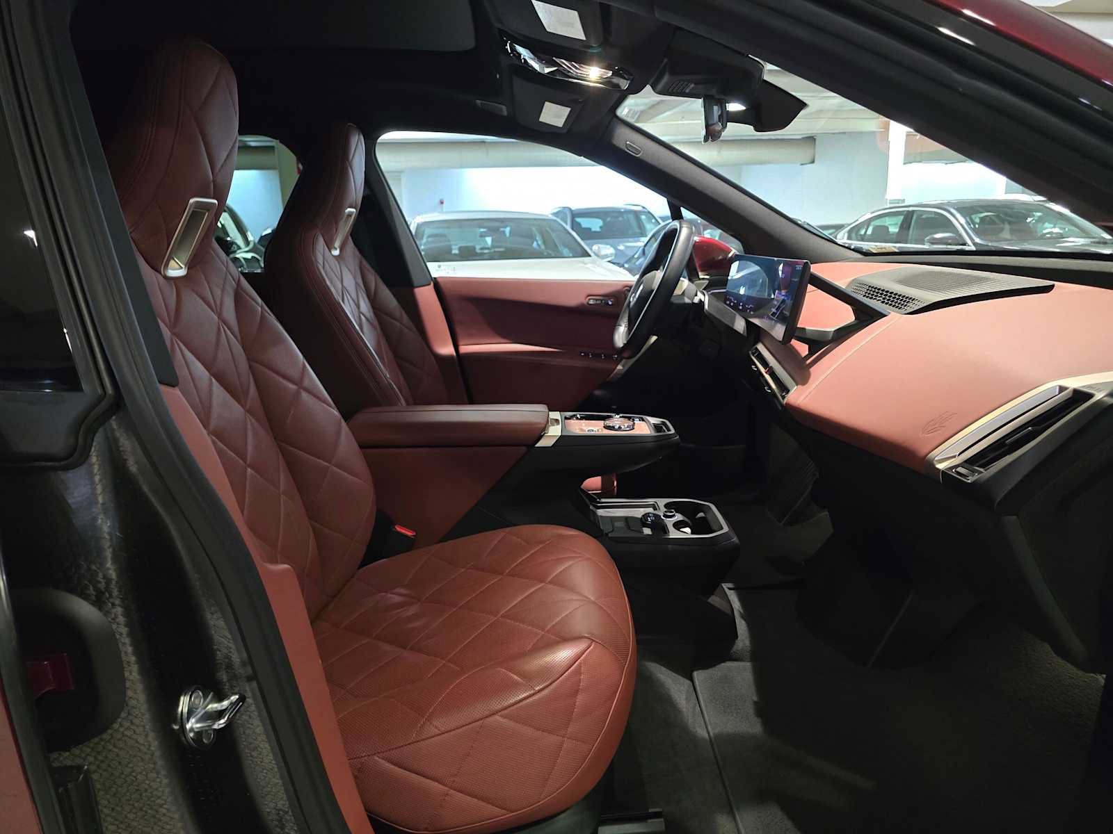 Used 2023 BMW iX M60 w/ Executive Package AWD/4WD image 10