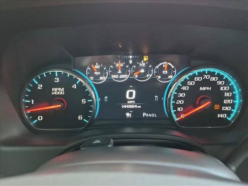 Used 2018 GMC Yukon XL Denali w/ Denali Ultimate Package RWD image 11