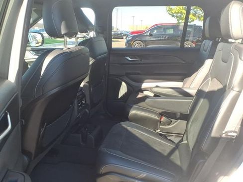 Used 2023 Jeep Grand Cherokee L Laredo AWD/4WD image 13