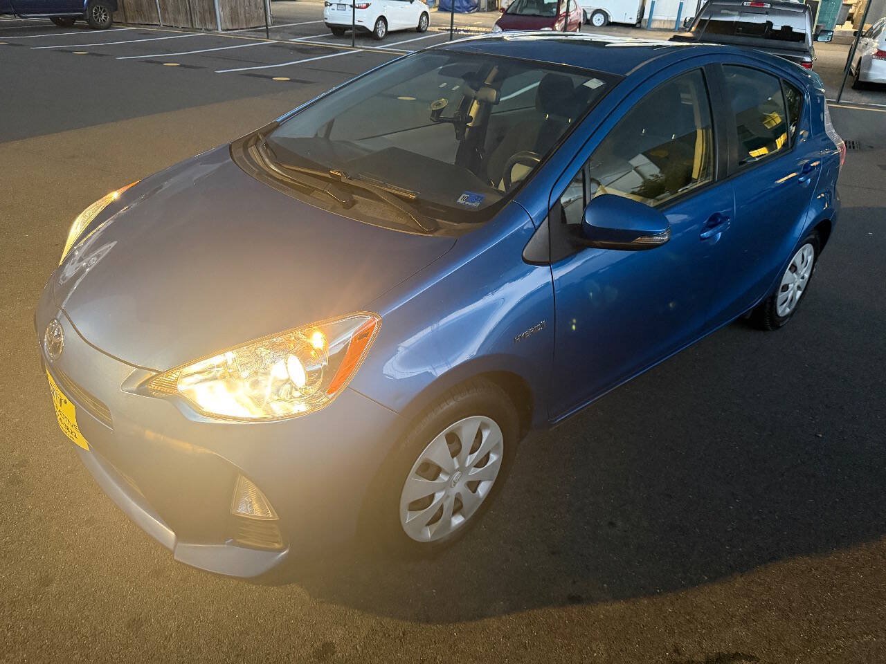 Used 2013 Toyota Prius C Two FWD image 2