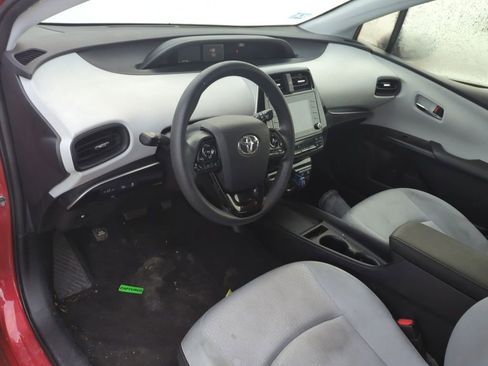Used 2022 Toyota Prius LE image 7