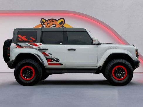 Used 2024 Ford Bronco Raptor AWD/4WD image 5