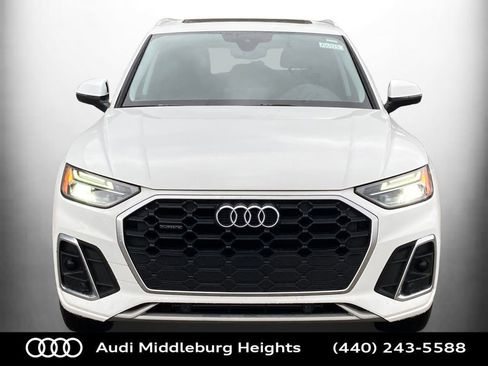 Certified 2023 Audi Q5 2.0T Premium w/ Convenience Package image 4