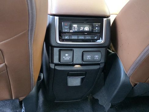Used 2020 Subaru Ascent Touring w/ Popular Package #3 AWD/4WD image 11