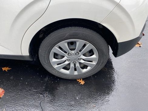 Used 2020 Kia Soul LX image 14