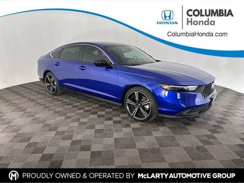 Used 2025 Honda Accord Sport image 1