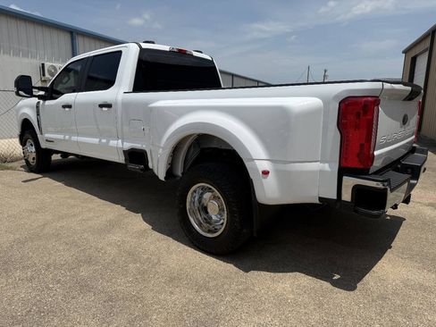 Used 2023 Ford F350 XL AWD/4WD image 9