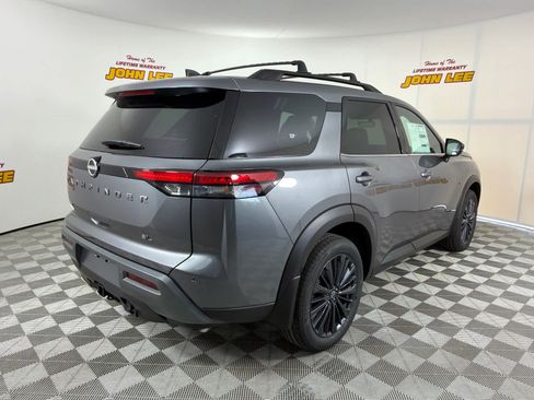 New 2026 Nissan Pathfinder SL w/ SL Premium Package FWD image 6