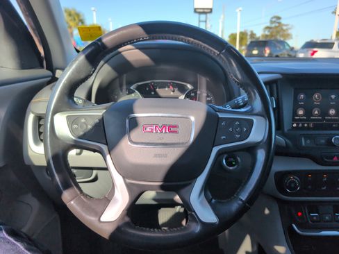 Used 2020 GMC Terrain SLE image 24