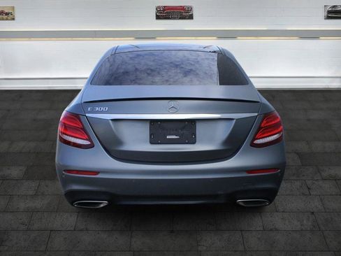 Used 2018 Mercedes-Benz E 300 image 6