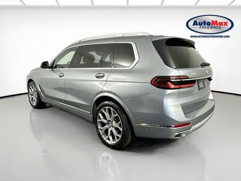 Used 2025 BMW X7 xDrive40i w/ Premium Package image 6