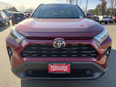 Used 2025 Toyota RAV4 XLE Premium image 3