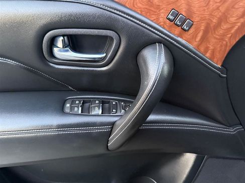 Used 2018 INFINITI QX80 4WD image 38