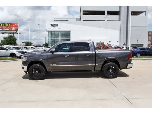 Used 2024 RAM 1500 Limited AWD/4WD image 3