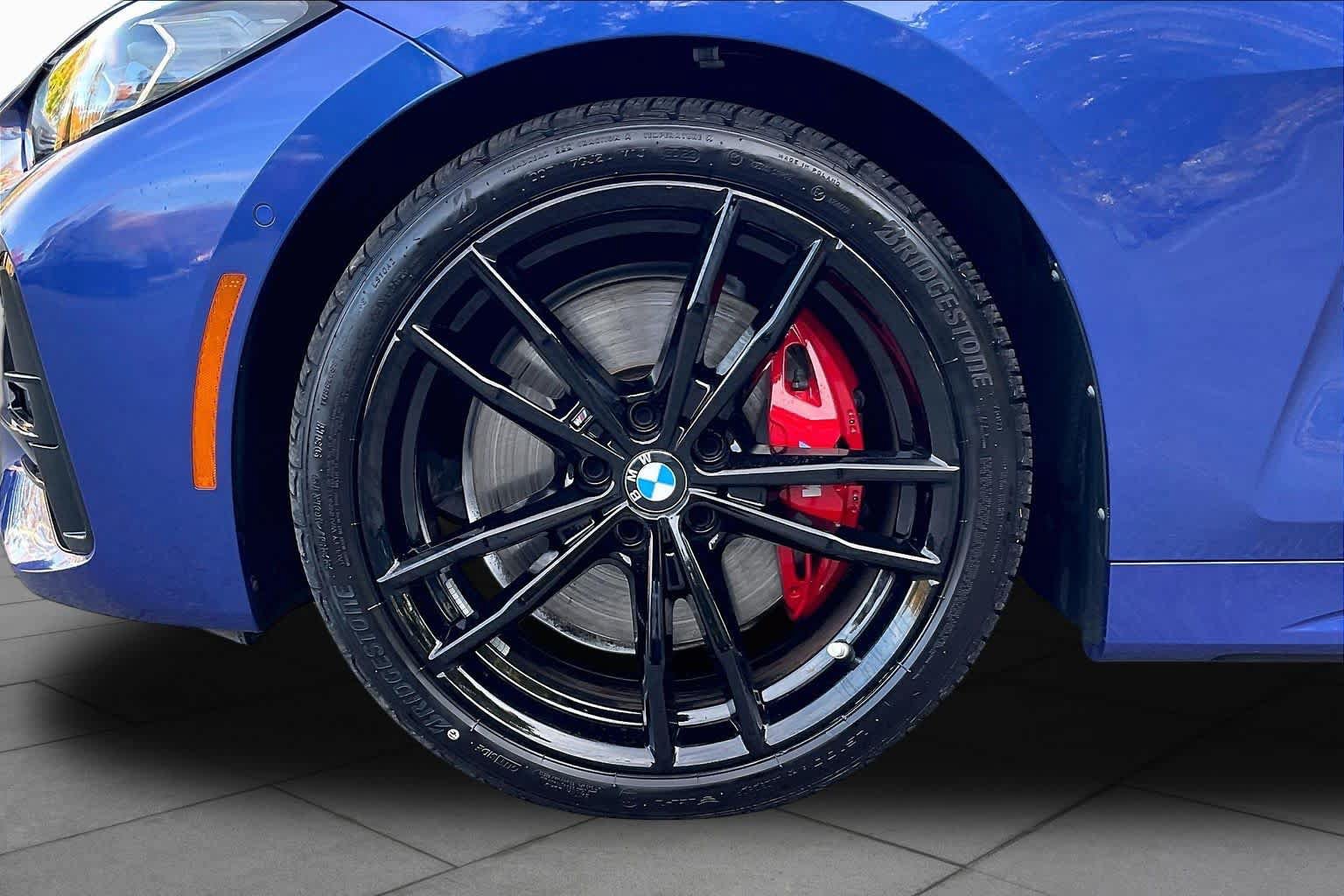 Used 2024 BMW 430i xDrive Convertible w/ M Sport Package AWD/4WD image 10