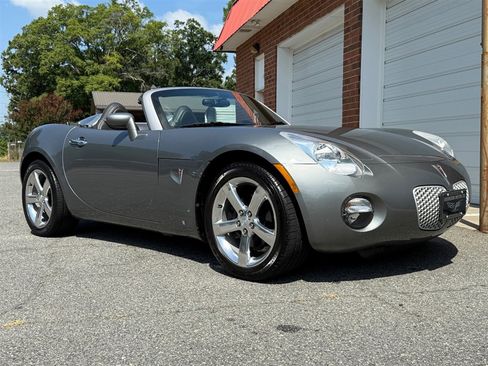Used 2007 Pontiac Solstice Convertible w/ Premium Package image 20