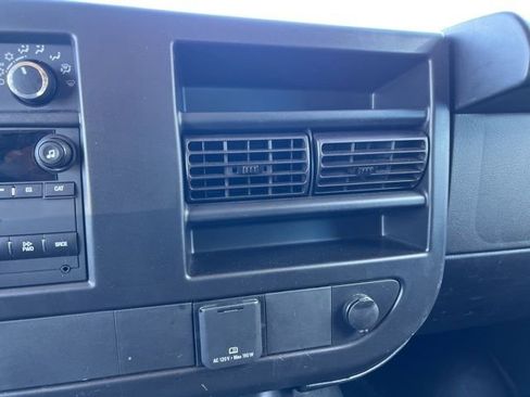 Used 2024 Chevrolet Express 2500 w/ Driver Convenience Package image 43