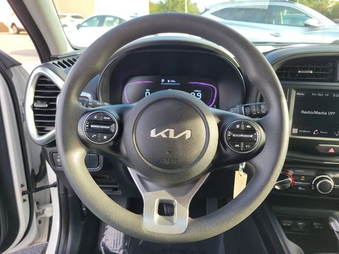Used 2024 Kia Soul LX w/ Option Group 015 image 21