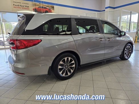 Used 2024 Honda Odyssey EX-L image 4