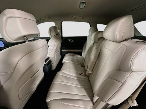 New 2027 Genesis GV80 2.5T AWD/4WD image 17