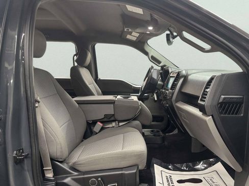 Used 2017 Ford F150 XLT w/ Equipment Group 302A Luxury AWD/4WD image 22