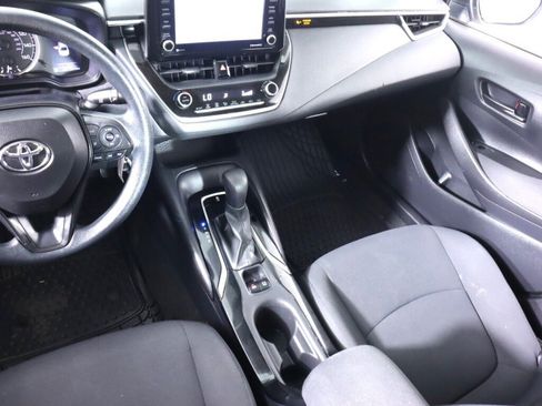 Used 2022 Toyota Corolla LE FWD image 30