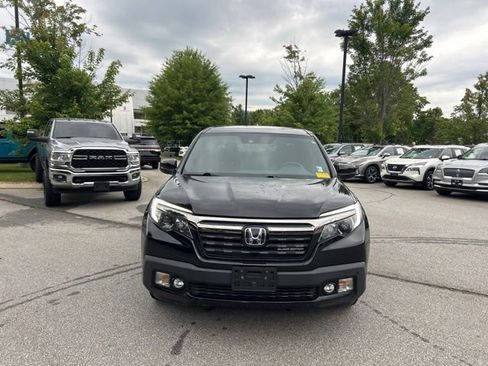 Used 2018 Honda Ridgeline Black Edition image 2